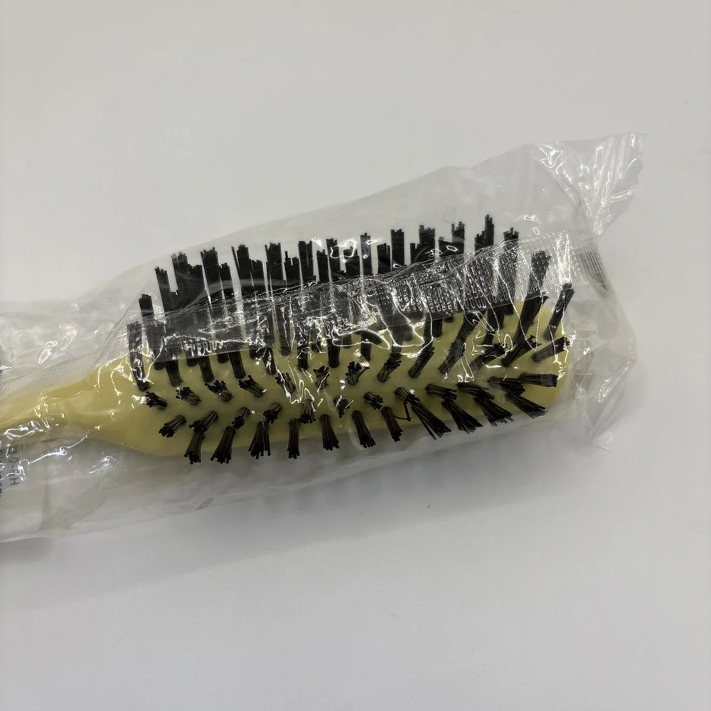 McKesson Hairbrush HB-01 Ivory Plastic‎ Handle Black Bristles 7